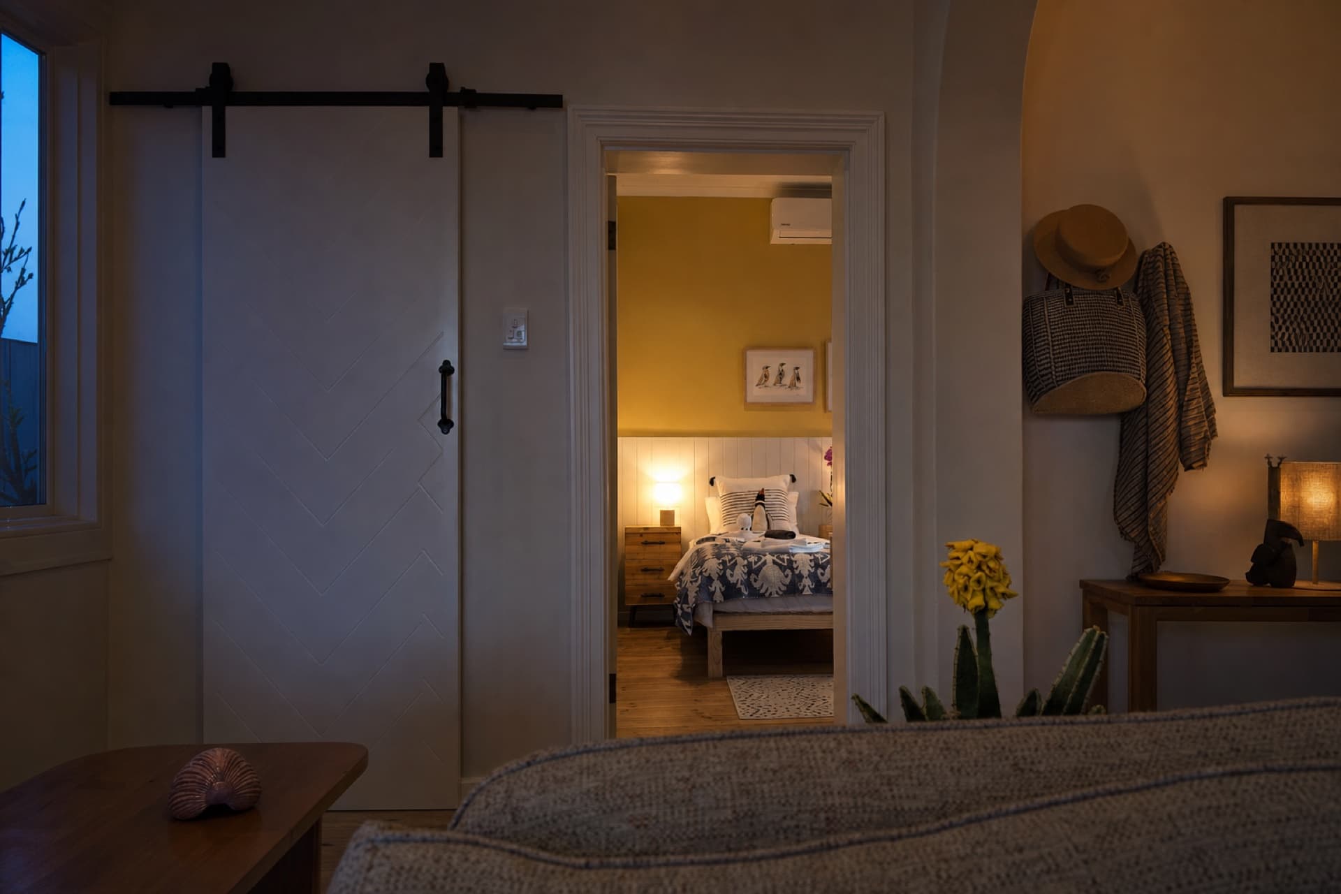 Simon's Town — interior 7.2