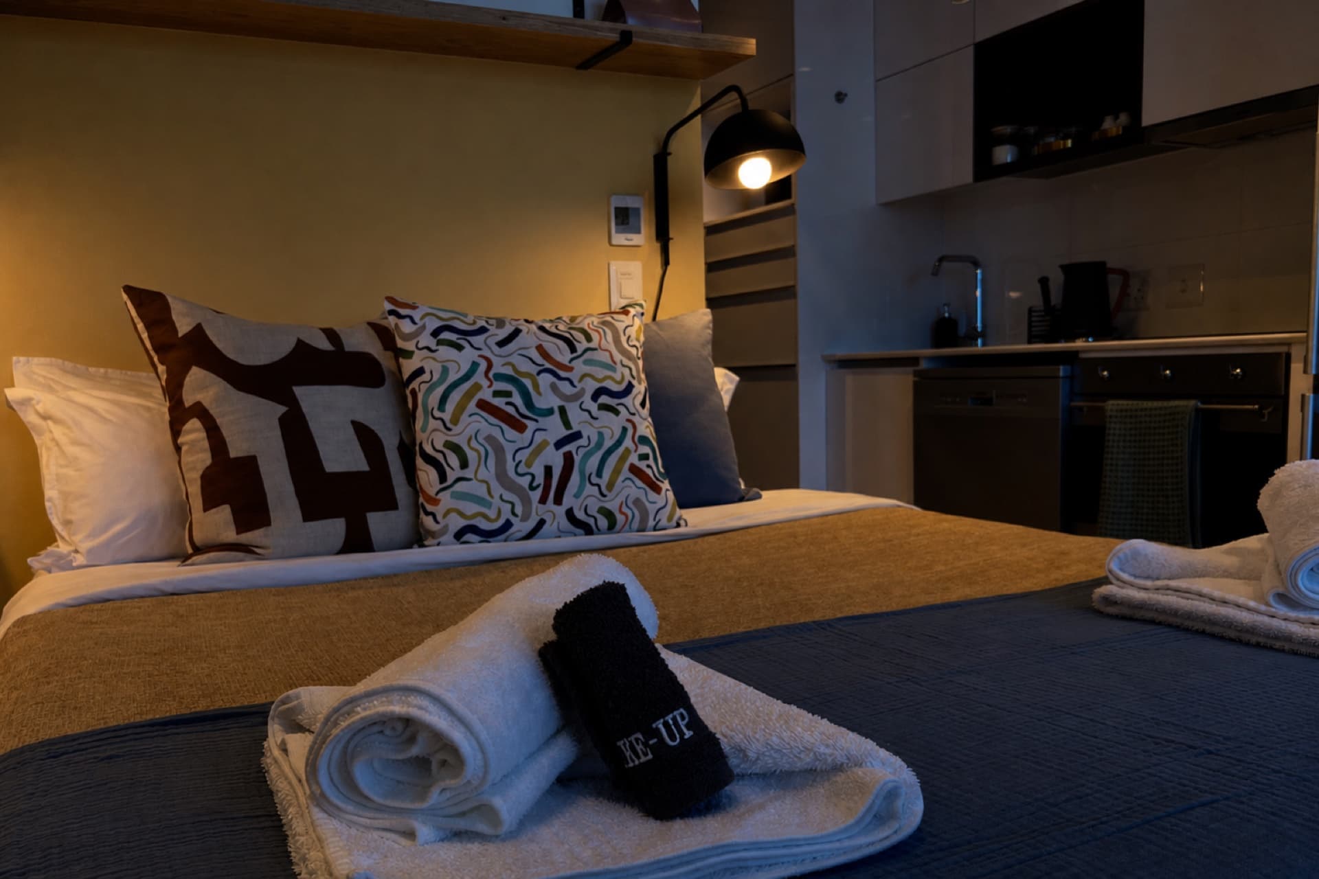 Skynest Airbnb — interior 3.3
