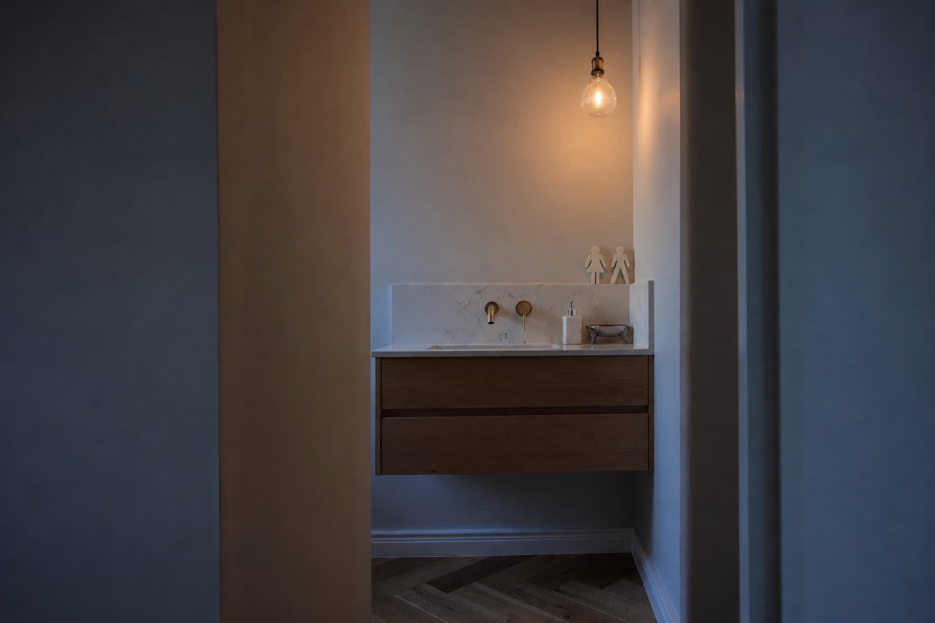 Stonehurst — interior 2.1