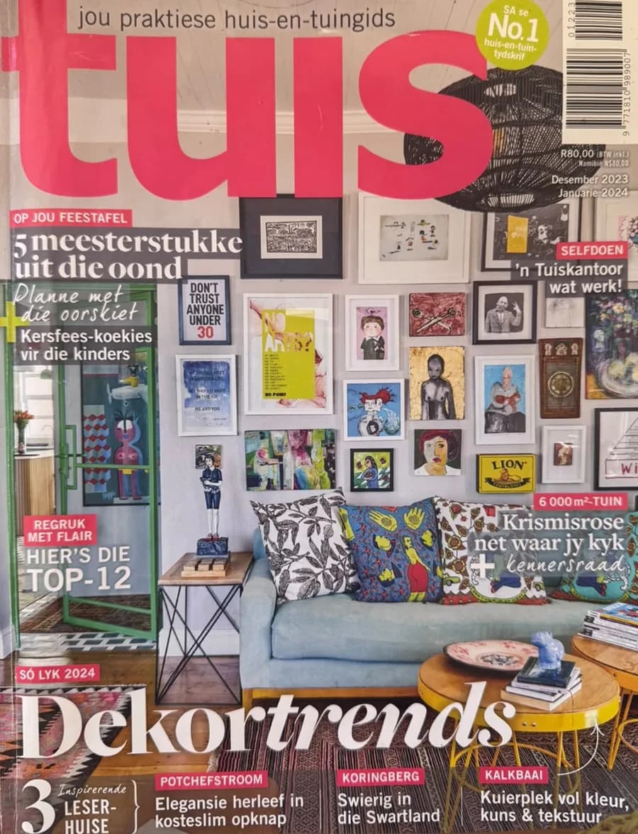 Tuis magazine cover, Desember 2023 – Januarie 2024 — the Dekortrends issue with the Kalk Bay Art House as its Leserhuis